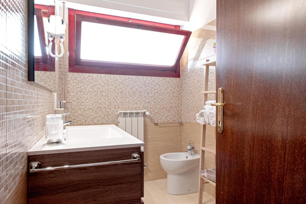 Appartamento Casina di Liliana Livorno Esterno foto